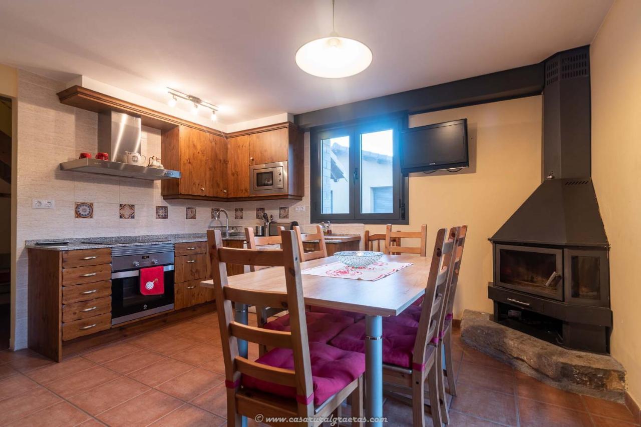Casa Rural Graeras En Castigaleu Екстер'єр фото