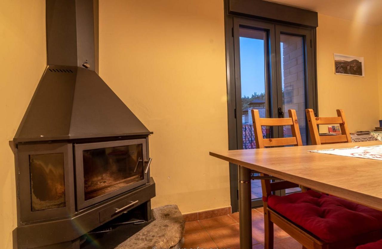 Casa Rural Graeras En Castigaleu Екстер'єр фото