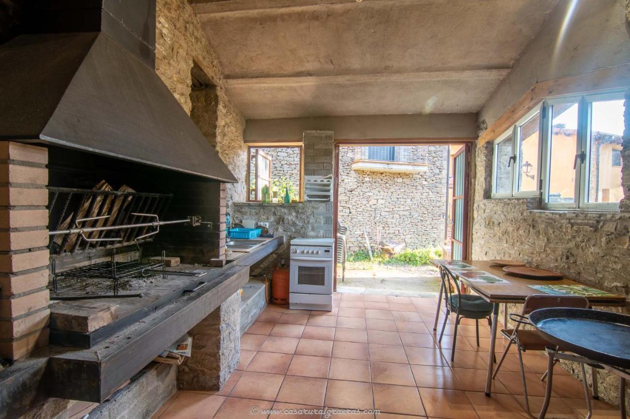 Casa Rural Graeras En Castigaleu Екстер'єр фото